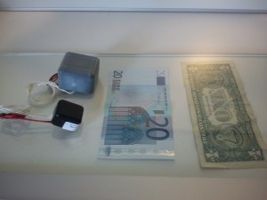 Electroluminescent power supplies products