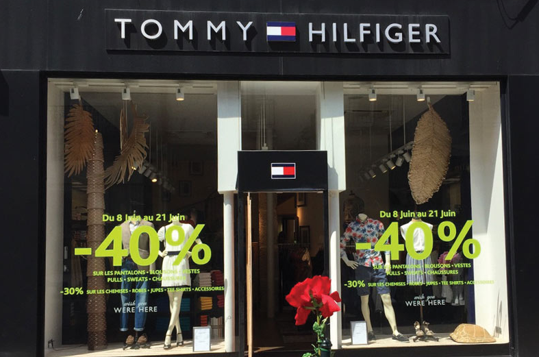 Tommy Hilfiger 44