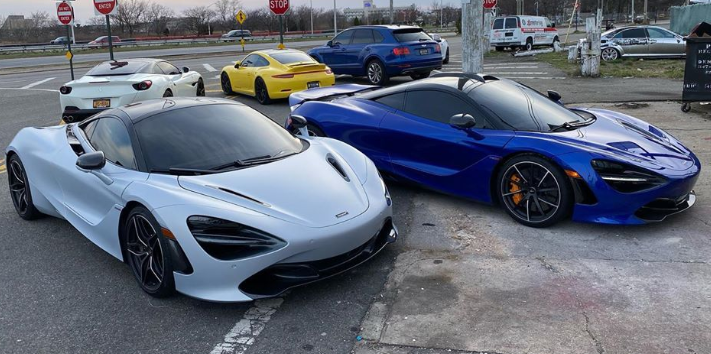Wrapping supercars