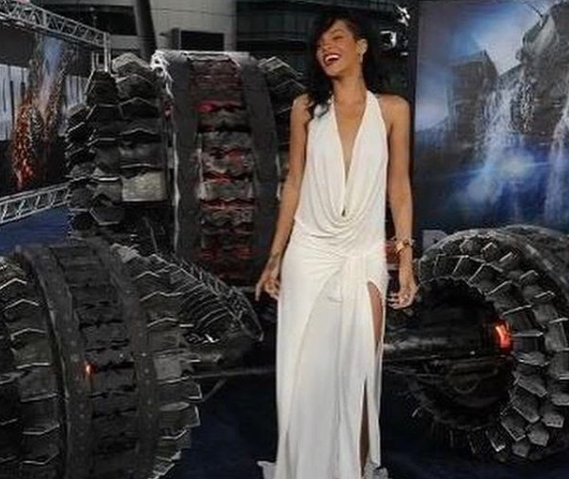Rihanna vehicle constructor