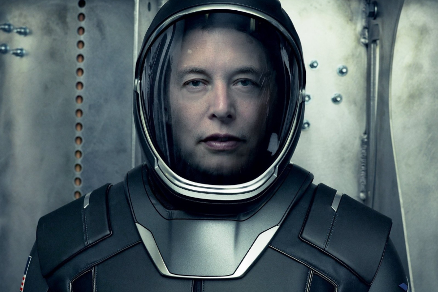 Space colonist