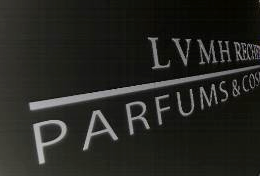 Paris Cosmetics parfum labs