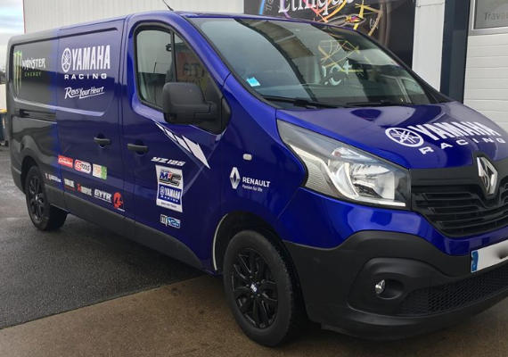 56 Yamaha racing wrap