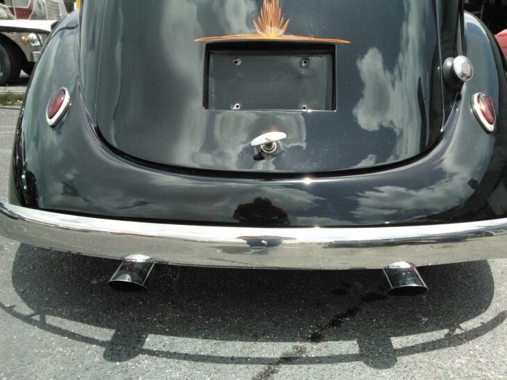 Rear light installer