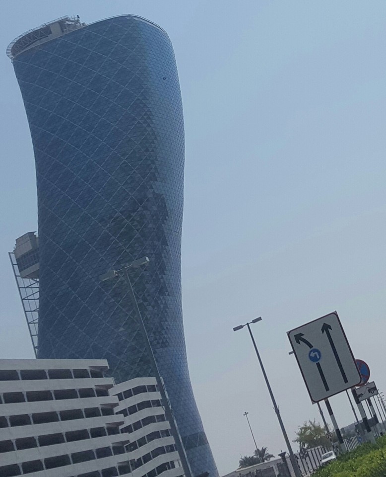 UAE Capital gate