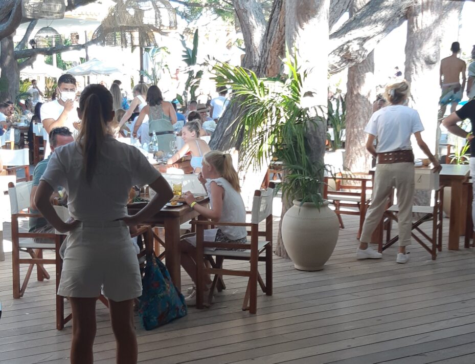 French beach restaurant